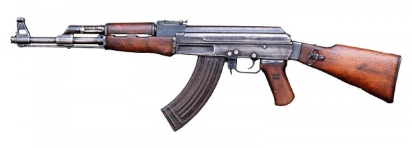 800px-AK-47_type_II_Part_DM-ST-89-01131